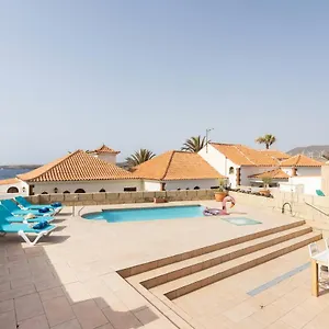 Villa Casa Higo - Private Pool - Ocean View - Bbq - Terrace - Free Wifi - Child & Pet-friendly - 3 Bedrooms - 6 People, Porís de Abona